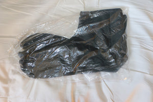 Tabi, gi, black:  indoor (faux leather sole)